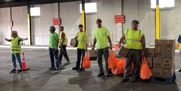 Volunteers at Wisconsin Rapids City Garage